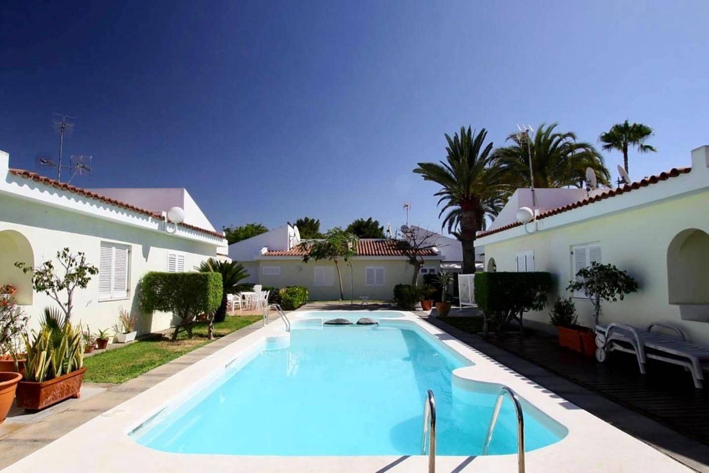 2 soveværelse Bungalow til salg i Campo Internacional med swimmingpool - € 450.000 (Ref: 8913162)