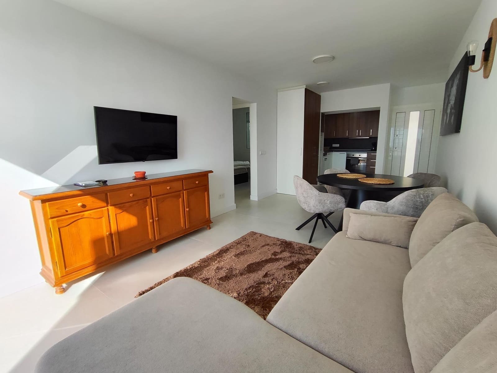 2 makuuhuone Bungalow vuokrattavana paikassa Playa del Aguila mukana uima-altaan - 1 800 € (Ref: 8941241)