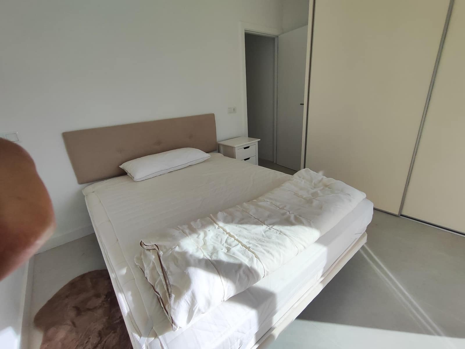 2 makuuhuone Bungalow vuokrattavana paikassa Playa del Aguila mukana uima-altaan - 1 800 € (Ref: 8941241)