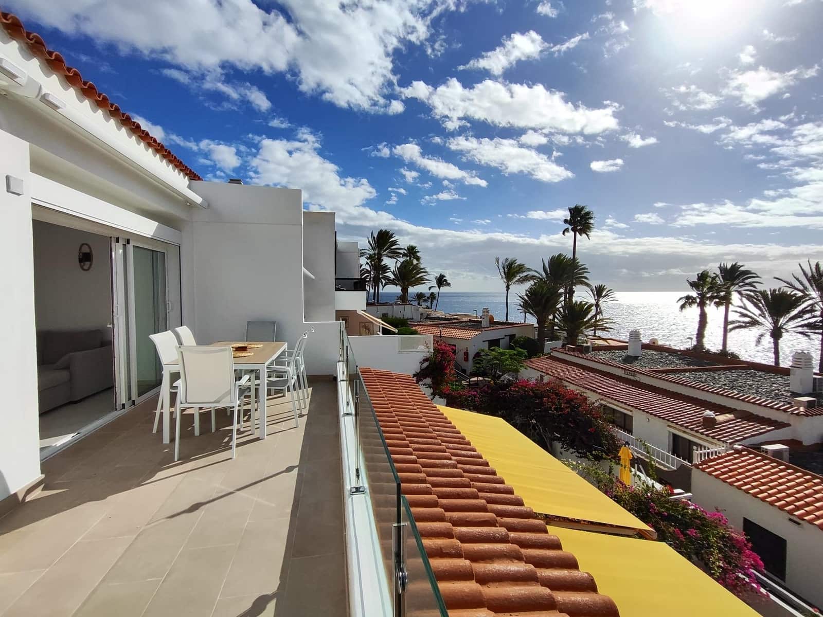 2 makuuhuone Bungalow vuokrattavana paikassa Playa del Aguila mukana uima-altaan - 1 800 € (Ref: 8941241)