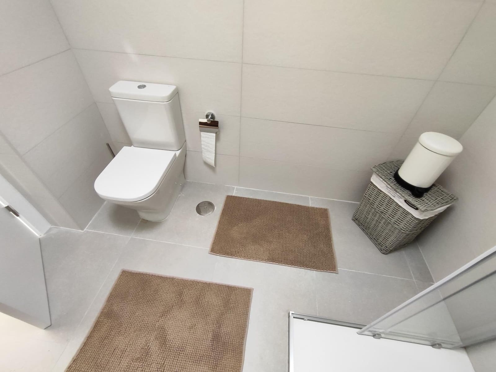 2 makuuhuone Bungalow vuokrattavana paikassa Playa del Aguila mukana uima-altaan - 1 800 € (Ref: 8941241)