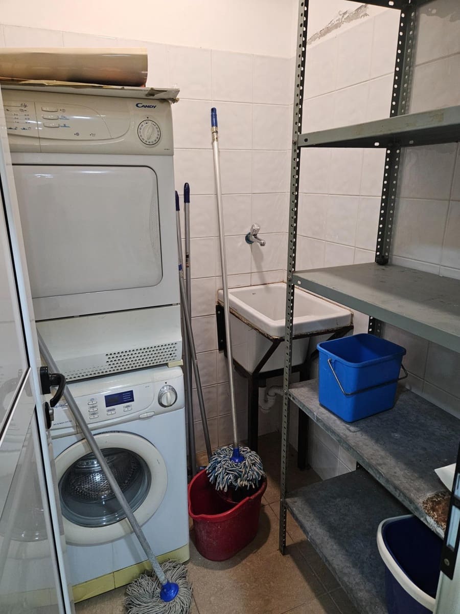 5 soveværelse Erhverv til salg i Santa Lucia de Tirajana med garage - € 390.000 (Ref: 9255164)