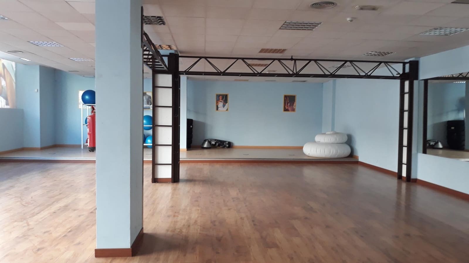 5 soveværelse Erhverv til salg i Santa Lucia de Tirajana med garage - € 390.000 (Ref: 9255164)