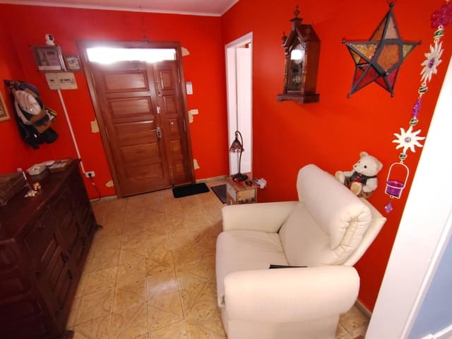 4 bedroom Finca/Country House for sale in Moya - € 235,000 (Ref: 9338459)