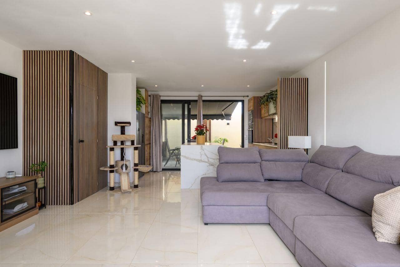 4 slaapkamer Rijtjeshuis te koop in Sonneland - € 535.000 (Ref: 9385478)