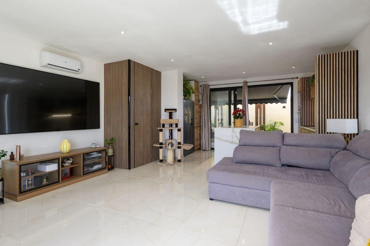 4 slaapkamer Rijtjeshuis te koop in Sonneland - € 535.000 (Ref: 9385478)