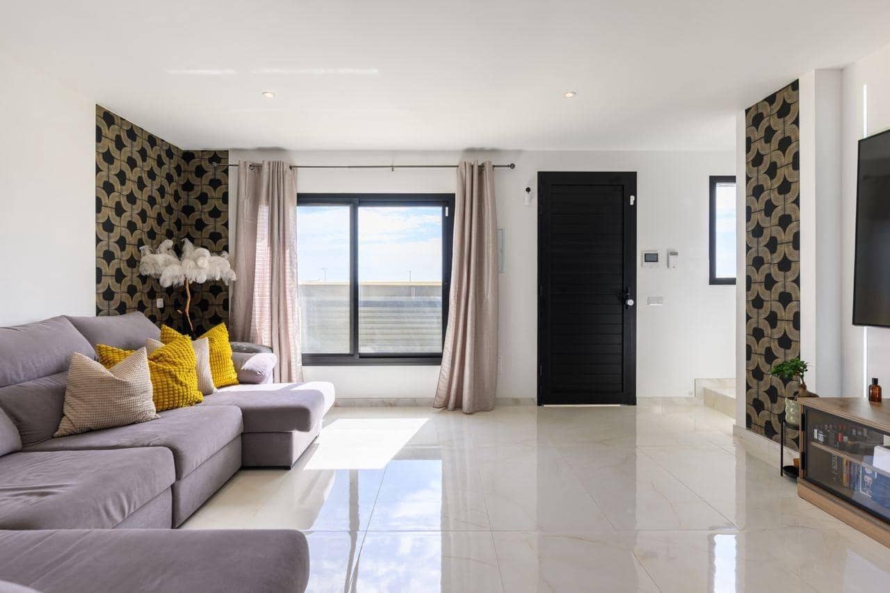 4 slaapkamer Rijtjeshuis te koop in Sonneland - € 535.000 (Ref: 9385478)