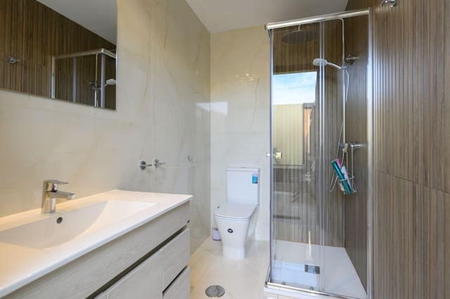 4 slaapkamer Rijtjeshuis te koop in Sonneland, San Bartolomé de Tirajana - € 535.000 (Ref: 9385478)