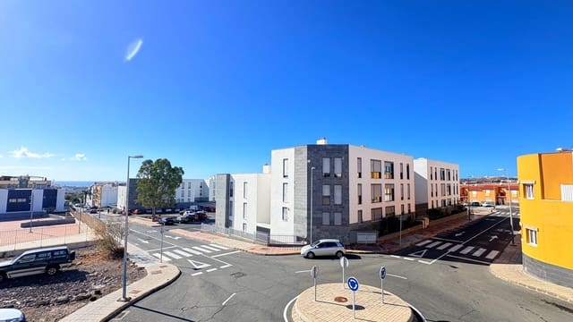 2 chambre Appartement à vendre à El Tablero, San Bartolomé de Tirajana avec garage - 299 900 € (Ref: 9401509)