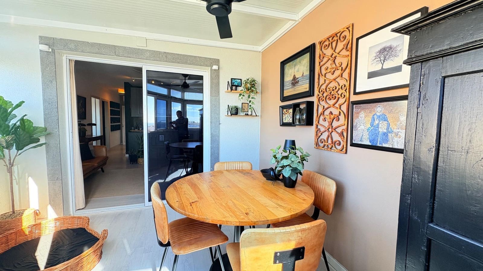 2 bedroom Flat for sale in El Tablero with garage - € 299,900 (Ref: 9401509)