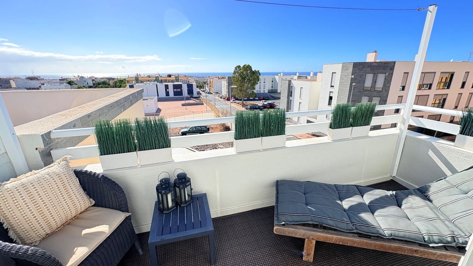2 bedroom Flat for sale in El Tablero with garage - € 299,900 (Ref: 9401509)