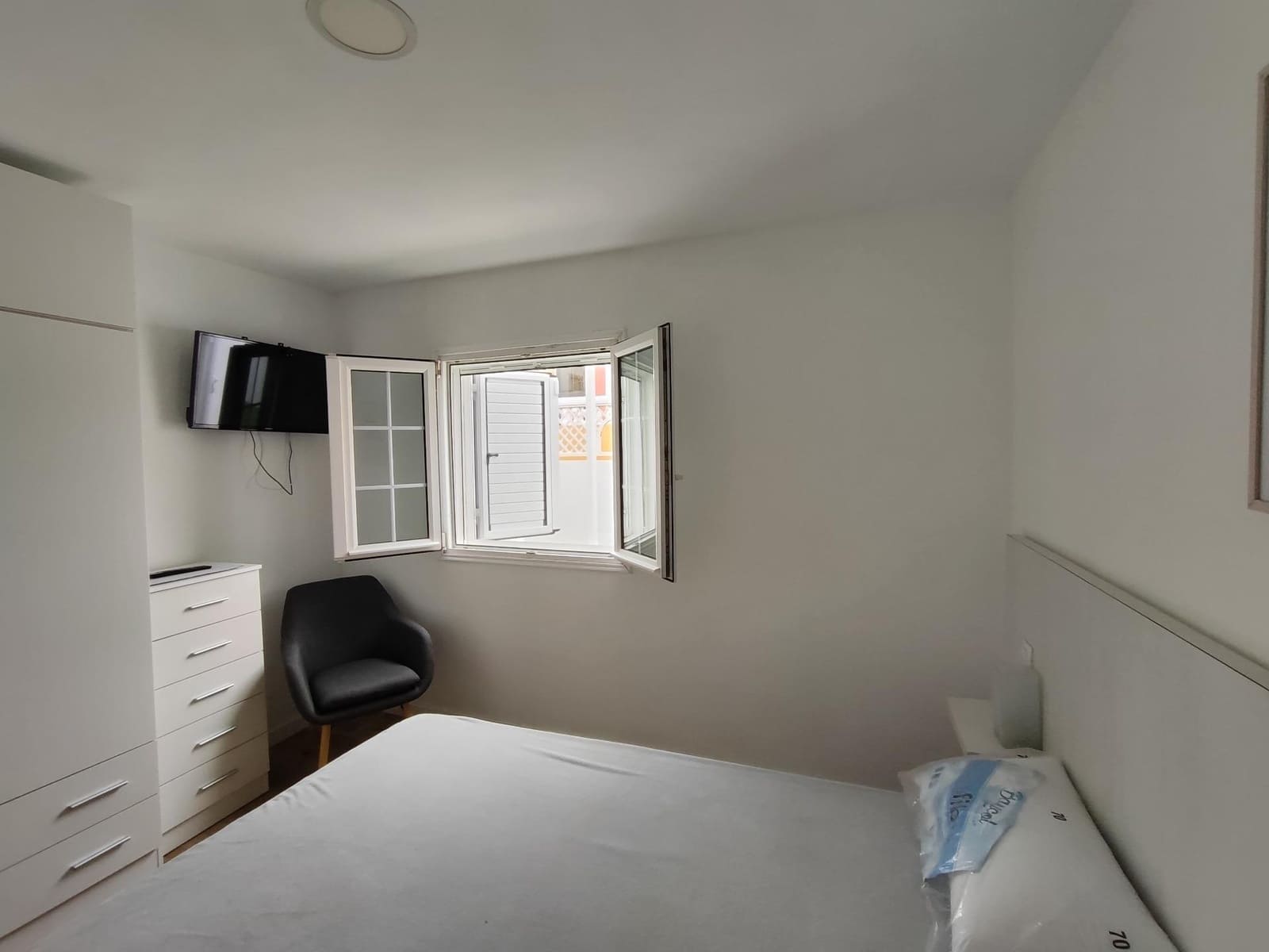 1 sovrum Lägenhet att hyra i San Agustin med pool - 1 100 € (Ref: 9551883)