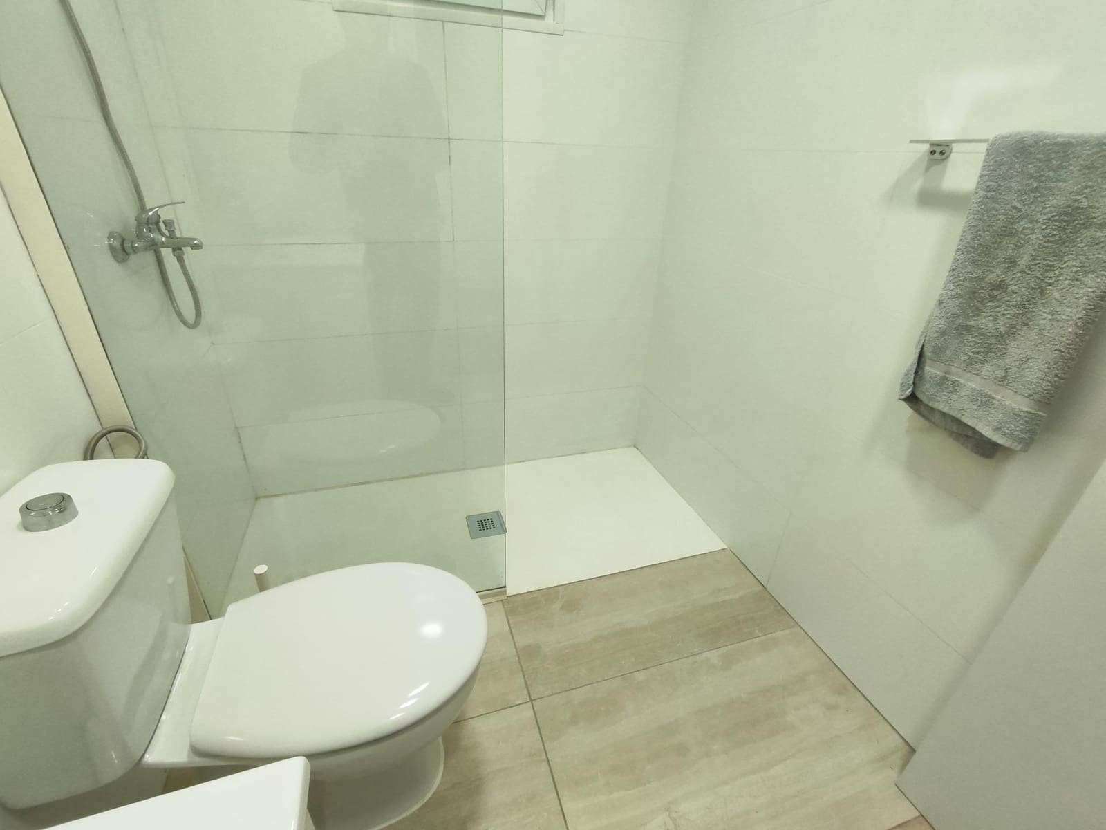 1 sovrum Lägenhet att hyra i San Agustin med pool - 1 100 € (Ref: 9551883)