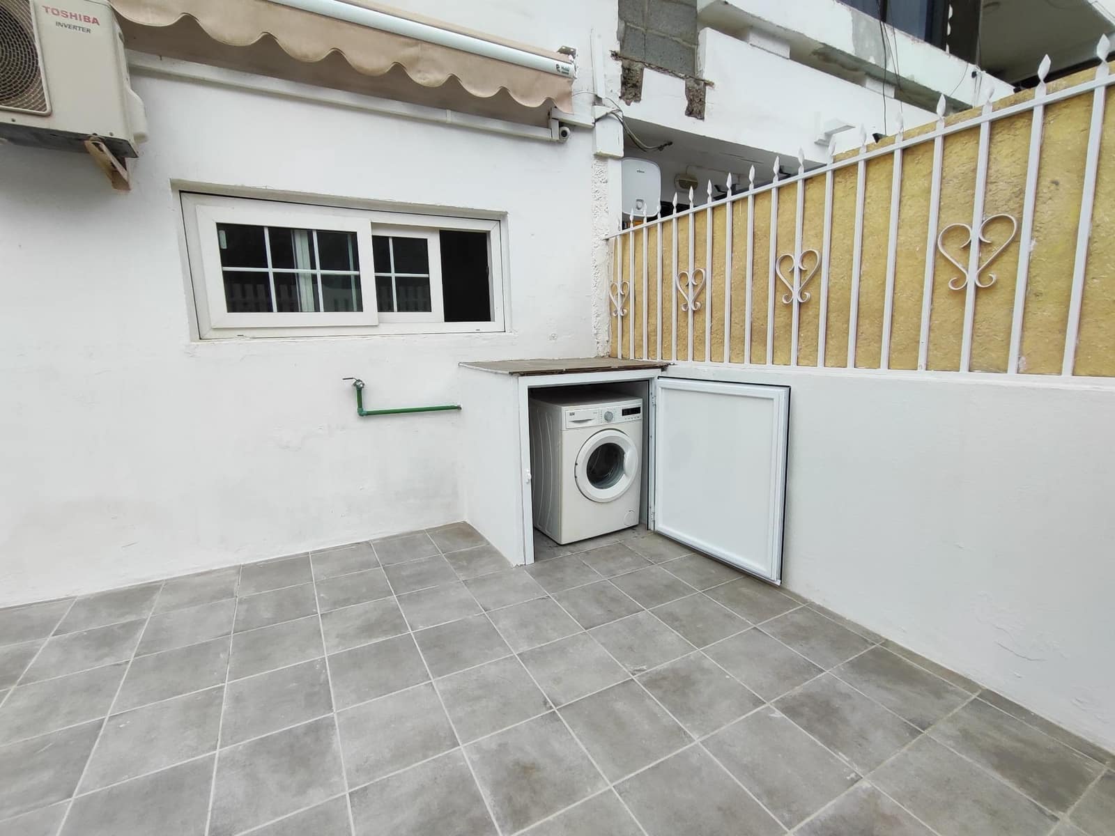 1 sovrum Lägenhet att hyra i San Agustin med pool - 1 100 € (Ref: 9551883)