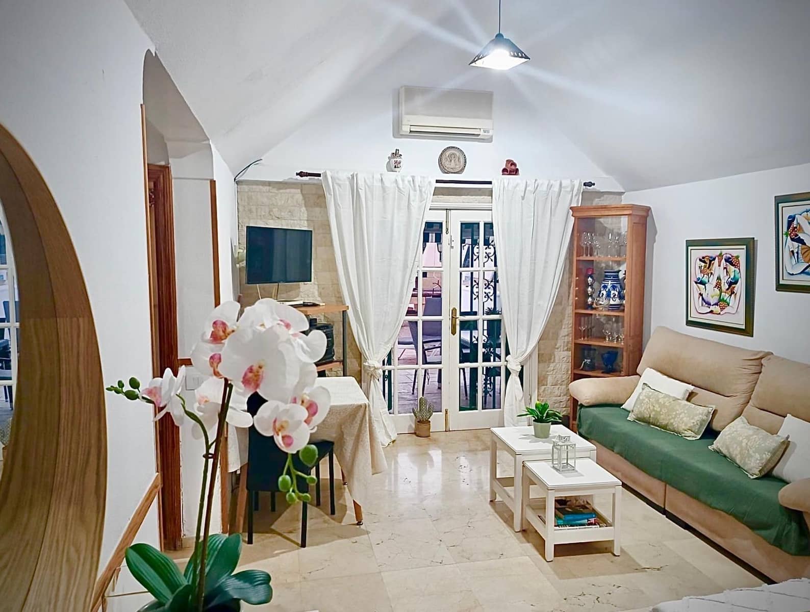 Bungalow de 2 chambres à louer à Maspalomas avec piscine - 1 500 € (Ref: 9791225)