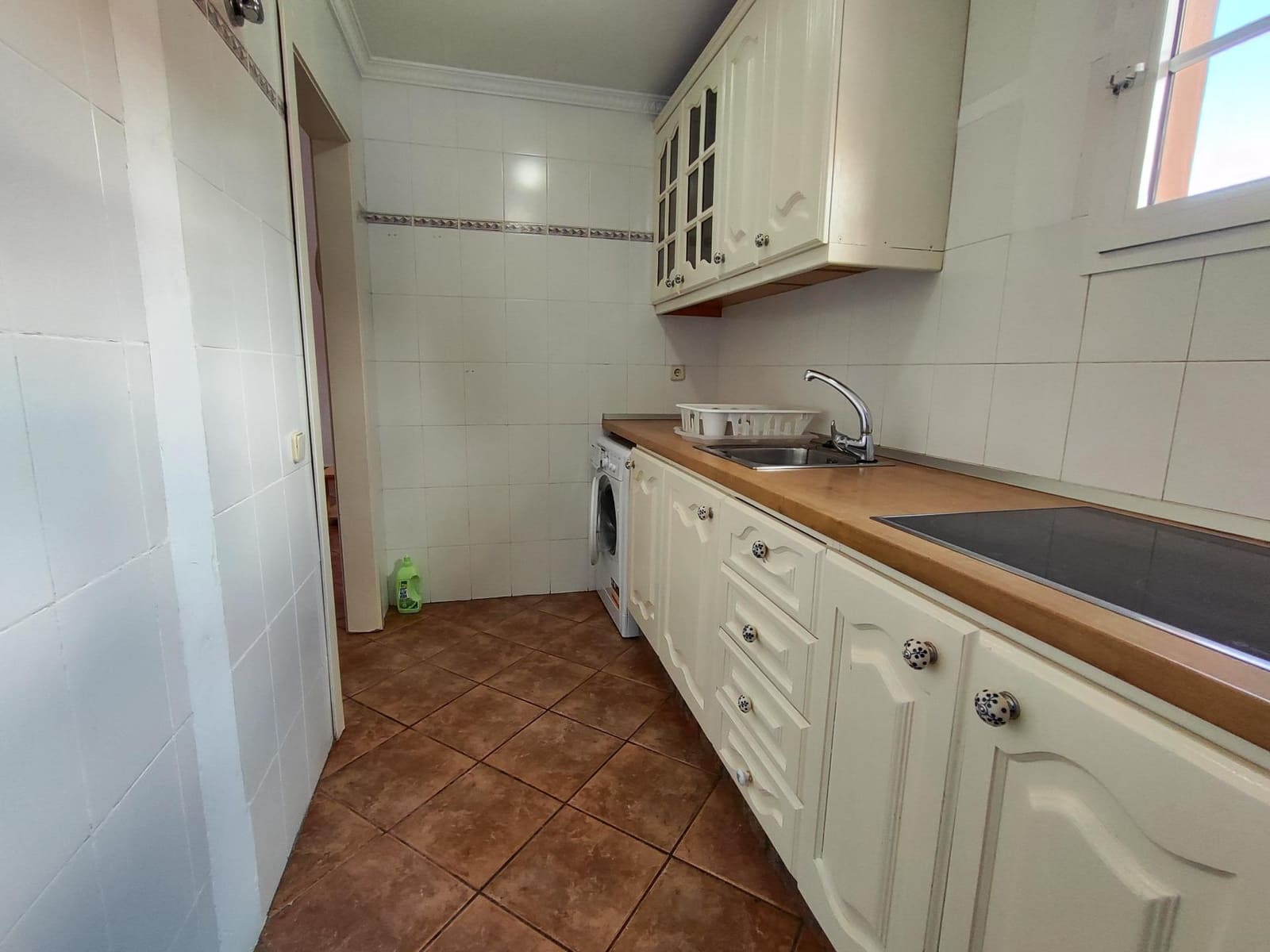 Villa/Maison Mitoyenne de 2 chambres à louer à Sonneland avec piscine - 1 300 € (Ref: 9797258)