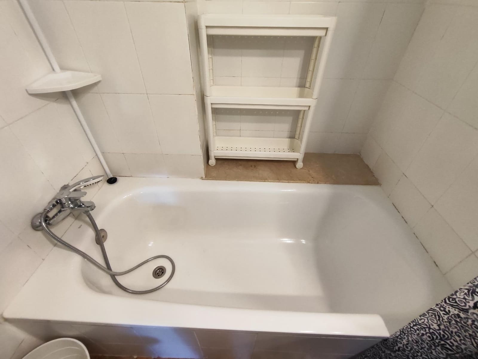 Villa/Maison Mitoyenne de 2 chambres à louer à Sonneland avec piscine - 1 300 € (Ref: 9797258)