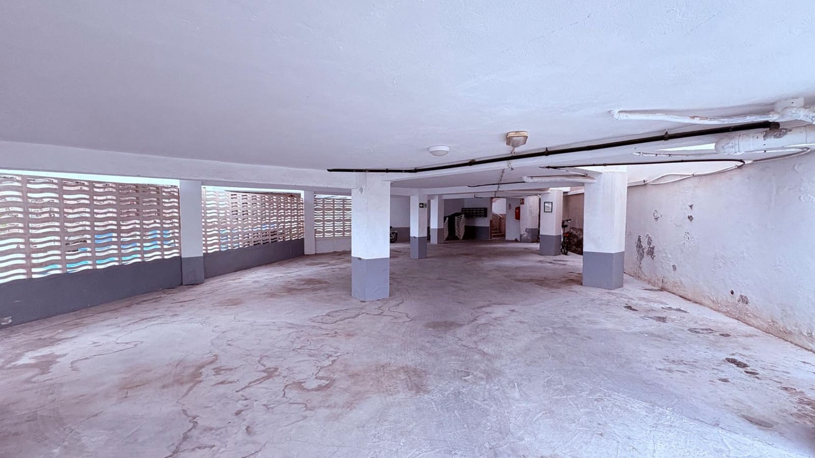 Garaż na sprzedaż w Puerto Rico - 59 900 € (Ref: 9814395)