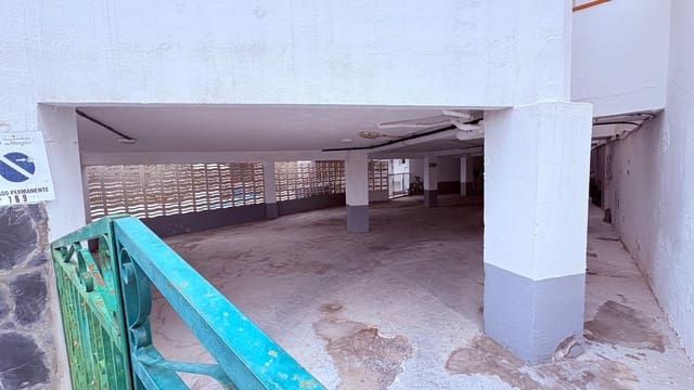 Garaż na sprzedaż w Puerto Rico, Mogán - 59 900 € (Ref: 9814395)