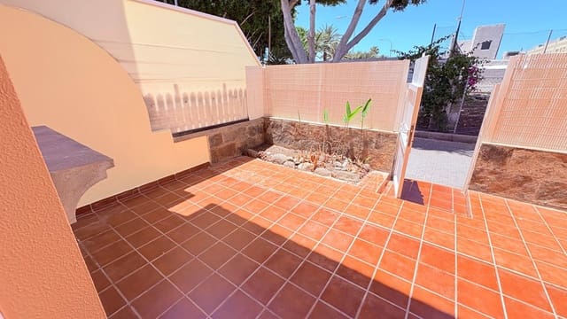3 bedroom Terraced Villa for sale in San Bartolomé de Tirajana - € 399,900 (Ref: 9849570)