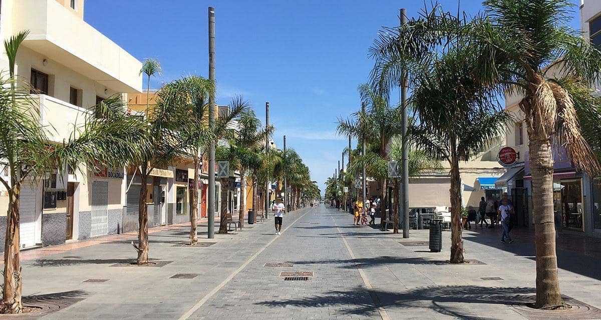 2 quarto Apartamento para venda em Santa Lucia de Tirajana - 195 000 € (Ref: 9995819)