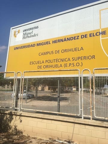Mark till salu i Los Desamparados, Orihuela - 1 450 000 € (Ref: 10002543)