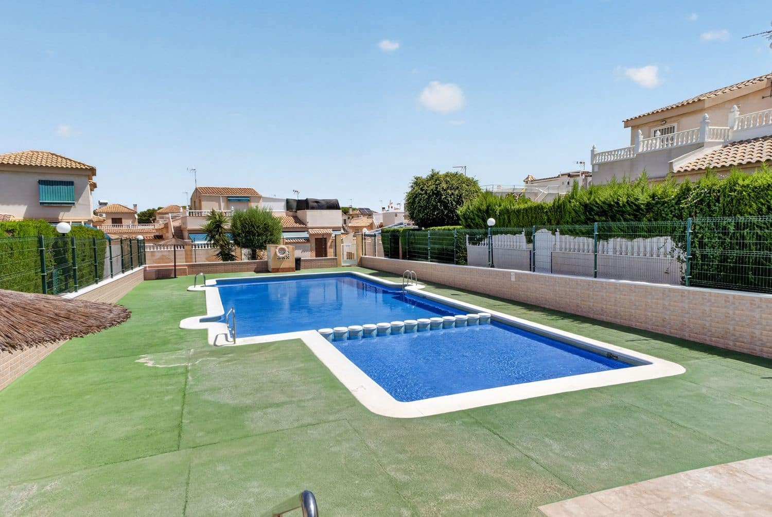 2 camera da letto Casa in vendita in Torrevieja con piscina garage - 179.000 € (Rif: 10023552)