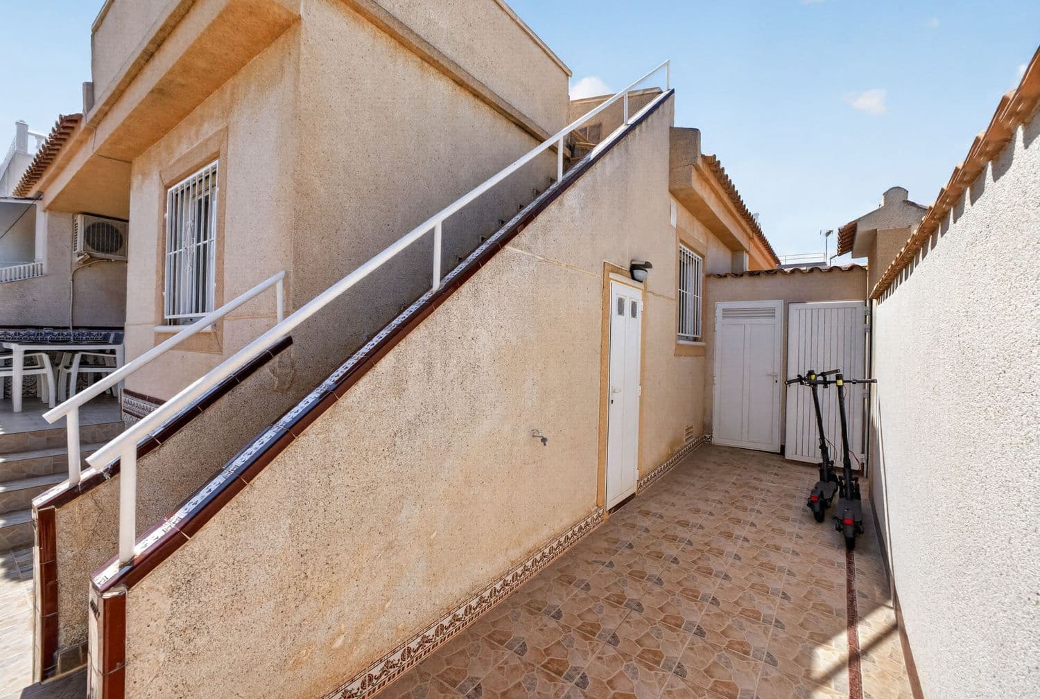 2 camera da letto Casa in vendita in Torrevieja con piscina garage - 179.000 € (Rif: 10023552)