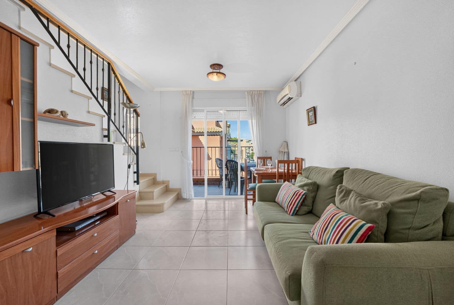 3 chambre Appartement à vendre à Playa Flamenca avec piscine garage - 169 900 € (Ref: 10027691)