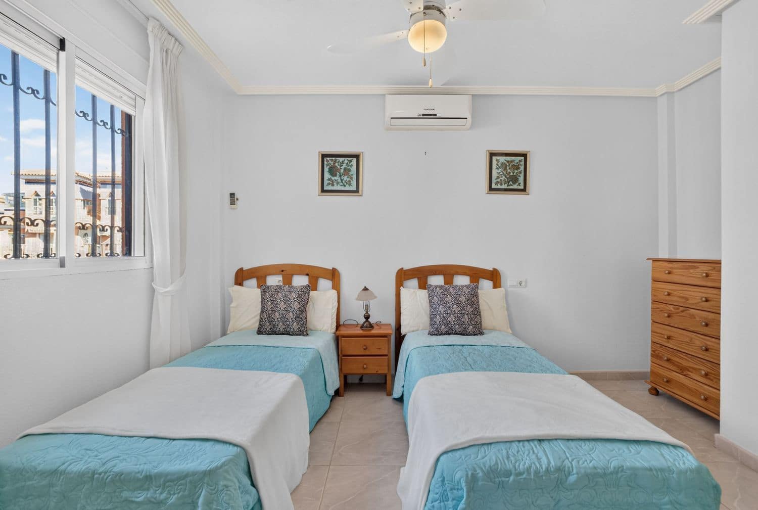 3 chambre Appartement à vendre à Playa Flamenca avec piscine garage - 169 900 € (Ref: 10027691)