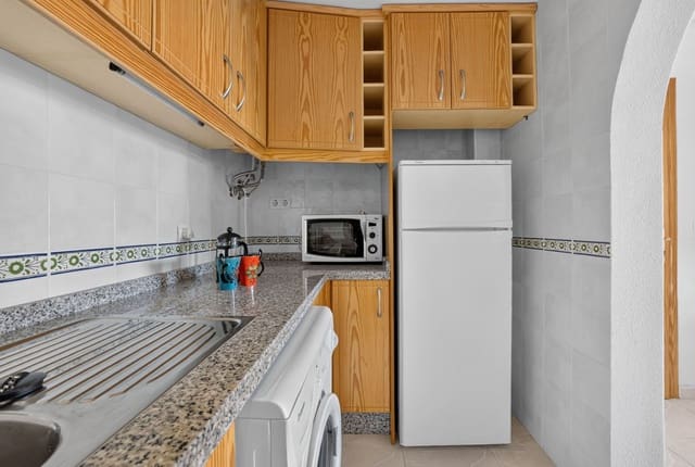3 sovrum Lägenhet till salu i Playa Flamenca, Orihuela med pool garage - 169 900 € (Ref: 10027691)