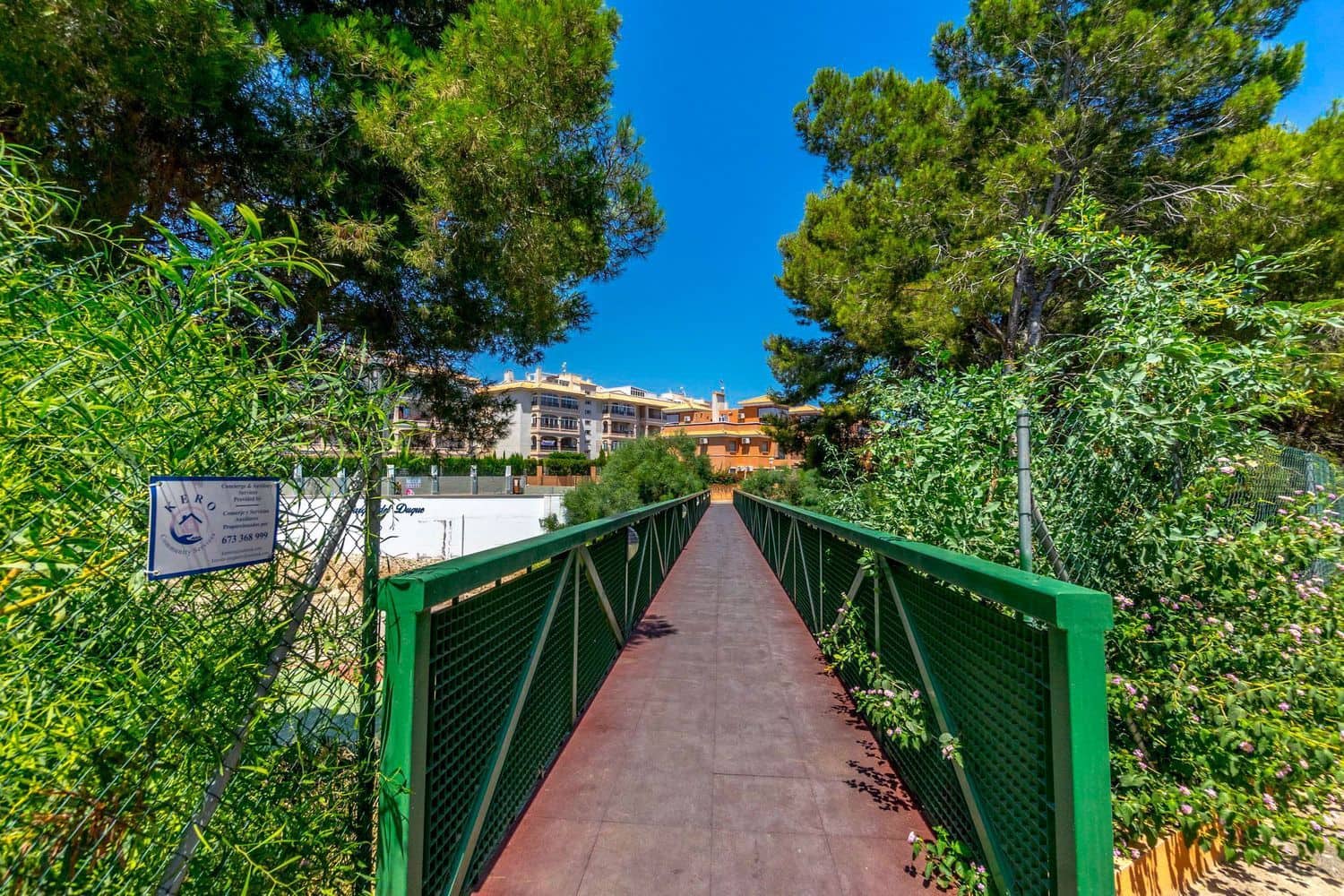 3 chambre Appartement à vendre à Playa Flamenca avec piscine garage - 169 900 € (Ref: 10027691)