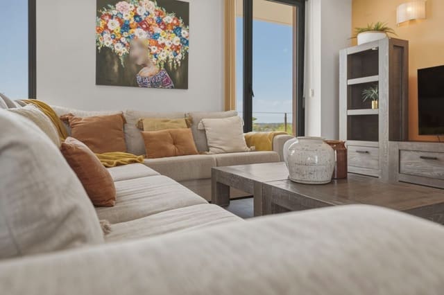 2 soverom Leilighet til salgs i Villamartin, Orihuela med svømmebasseng garasje - € 342 000 (Ref: 10034880)