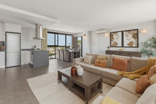 2 soverom Leilighet til salgs i Villamartin, Orihuela med svømmebasseng garasje - € 342 000 (Ref: 10034880)