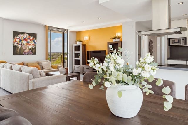2 soverom Leilighet til salgs i Villamartin, Orihuela med svømmebasseng garasje - € 342 000 (Ref: 10034880)