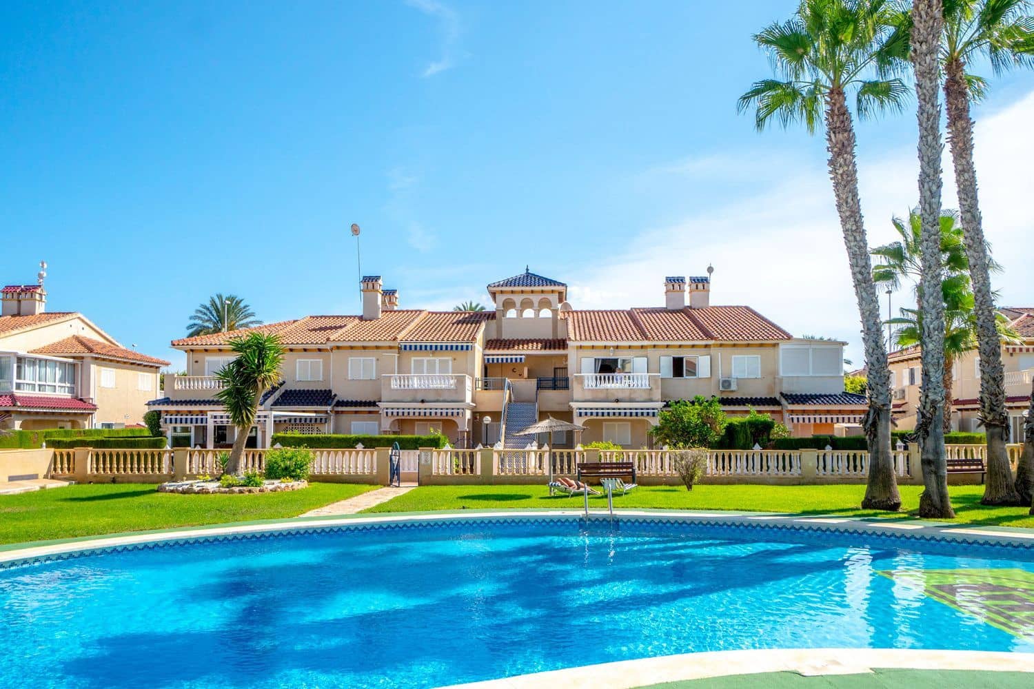 3 bedroom Townhouse for sale in Orihuela Costa with pool garage - € 279,000 (Ref: 10042487)