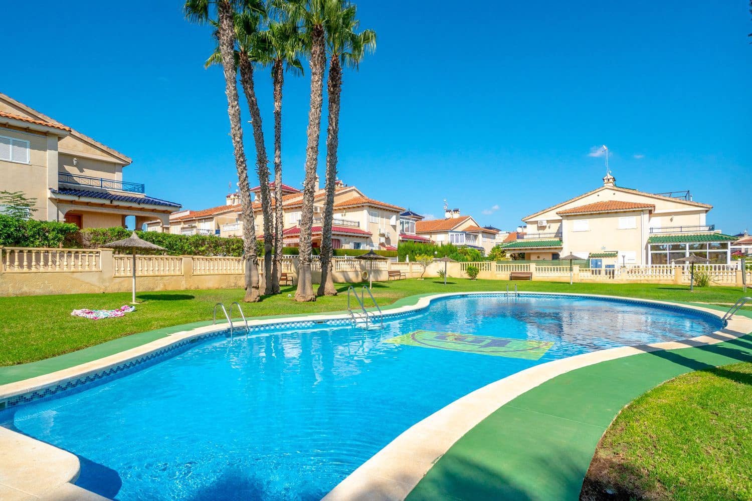 3 bedroom Townhouse for sale in Orihuela Costa with pool garage - € 279,000 (Ref: 10042487)