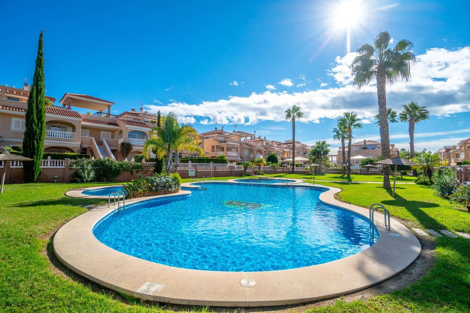 2 chambre Appartement à vendre à Orihuela Costa avec piscine garage - 209 900 € (Ref: 10044456)