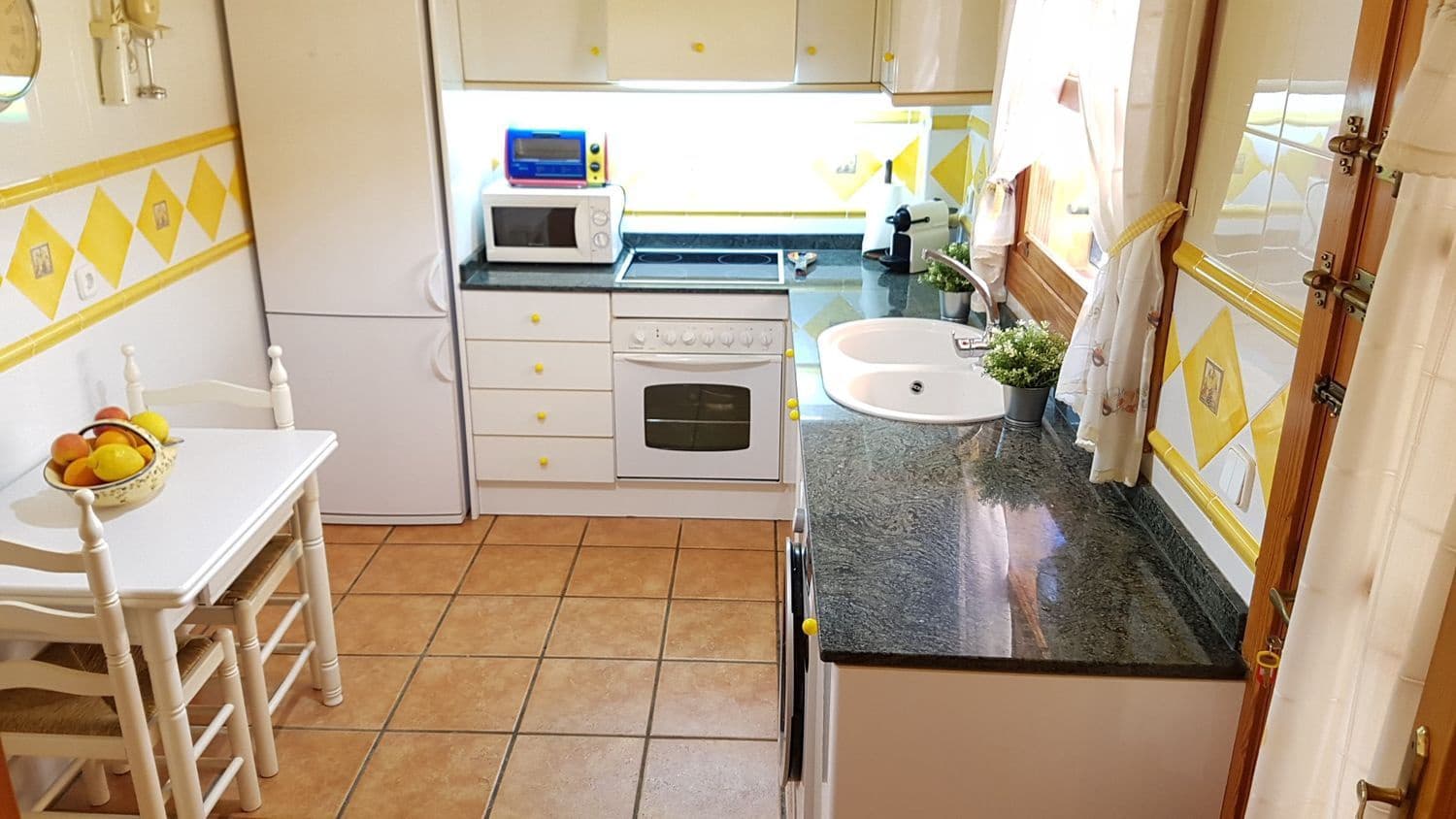 4 Zimmer Villa zu verkaufen in Pilar de la Horadada mit Pool Garage - 398.000 € (Ref: 10054563)