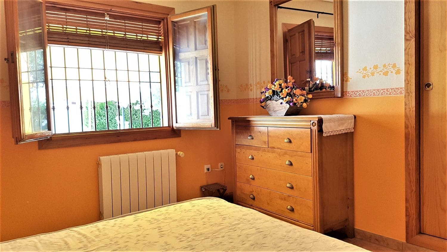 4 Zimmer Villa zu verkaufen in Pilar de la Horadada mit Pool Garage - 398.000 € (Ref: 10054563)