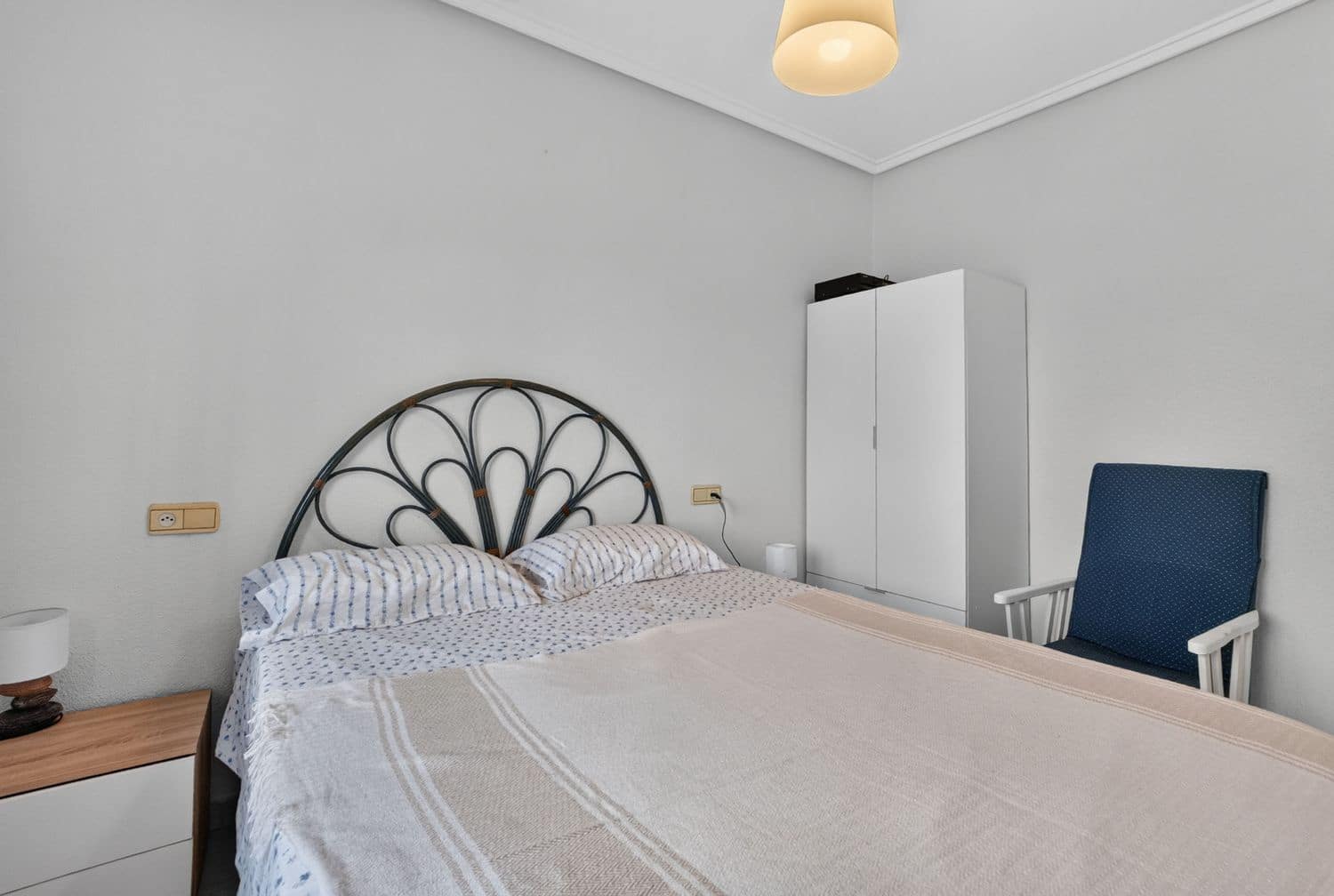 Apartamento de 3 habitaciones en Torrevieja en venta con piscina garaje - 169.900 € (Ref: 10067069)