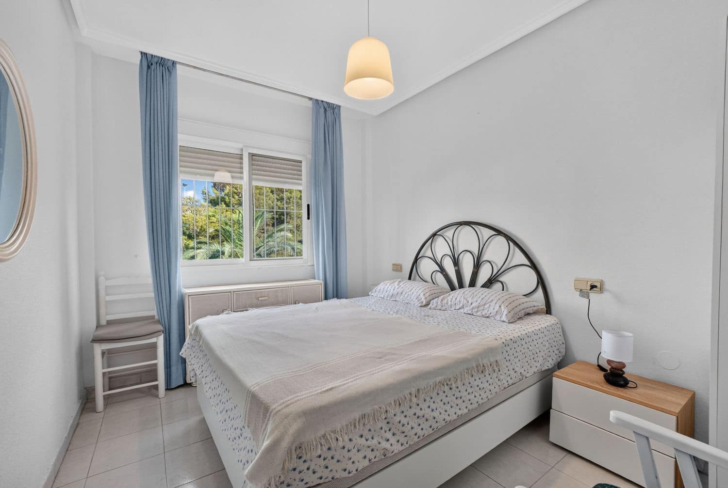 Apartamento de 3 habitaciones en Torrevieja en venta con piscina garaje - 169.900 € (Ref: 10067069)