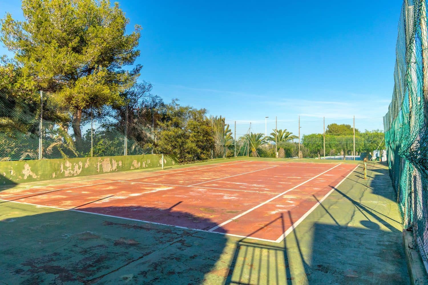 Apartamento de 3 habitaciones en Torrevieja en venta con piscina garaje - 169.900 € (Ref: 10067069)