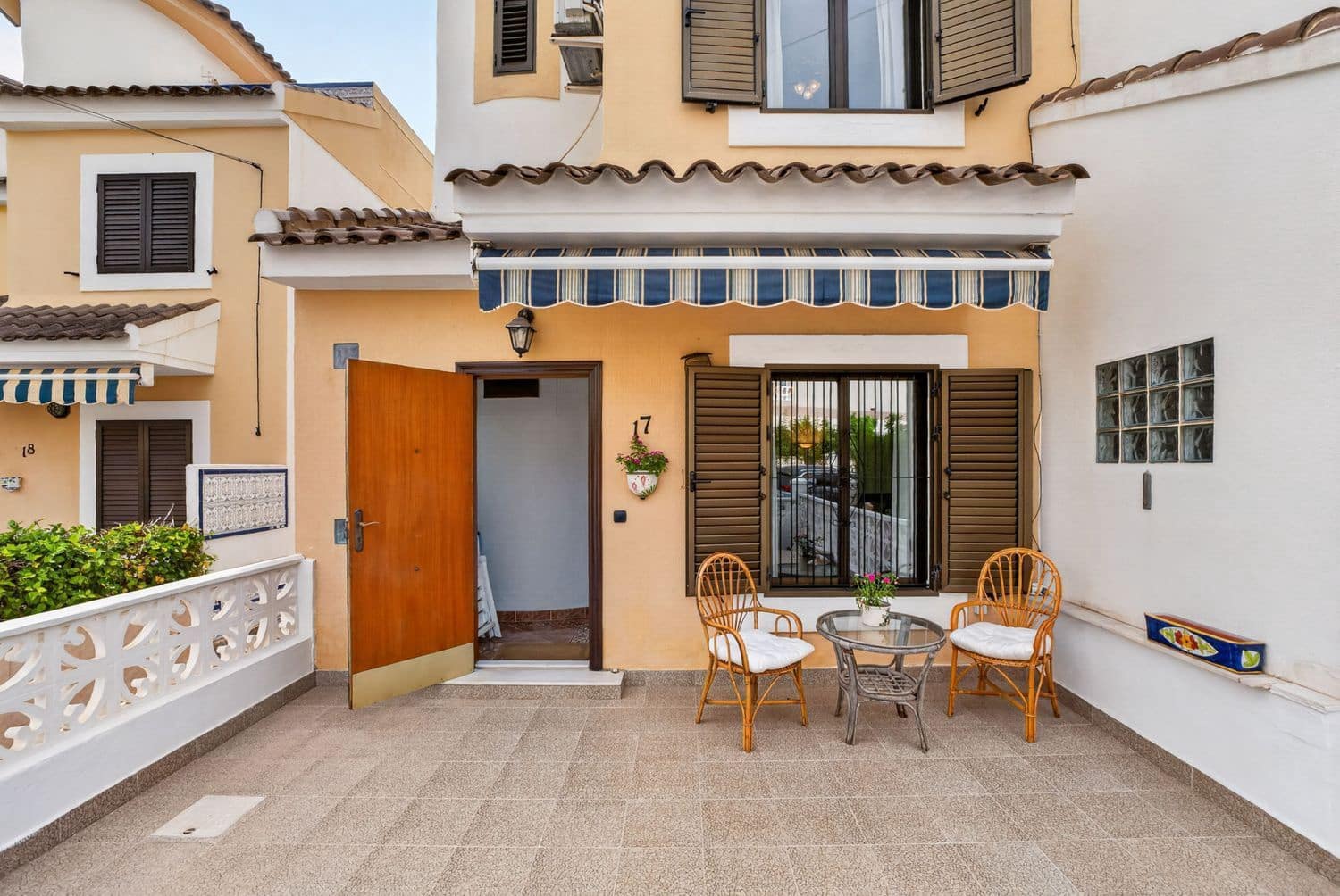 2 bedroom Townhouse for sale in Orihuela Costa with garage - € 234,900 (Ref: 10080295)