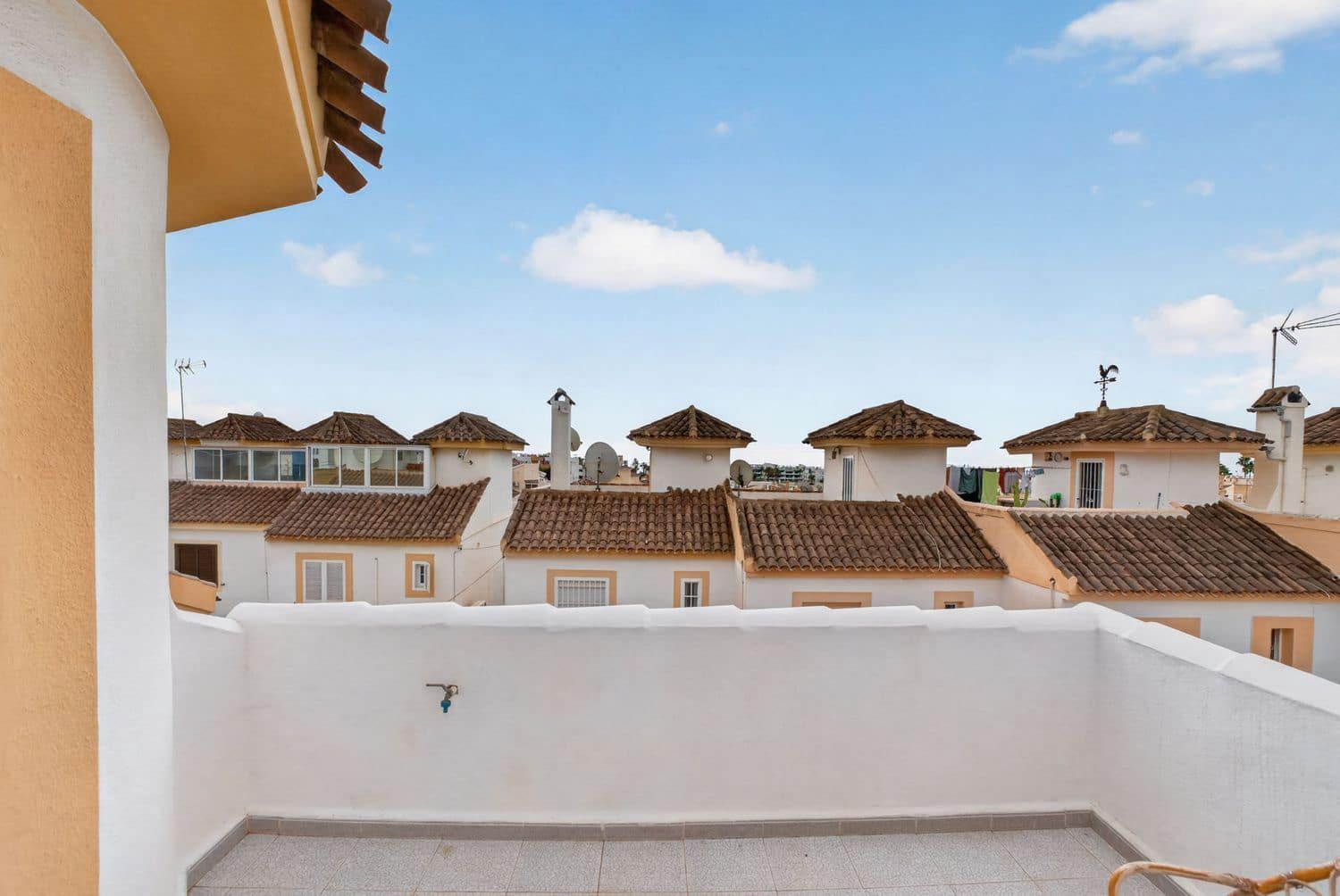 2 bedroom Townhouse for sale in Orihuela Costa with garage - € 234,900 (Ref: 10080295)
