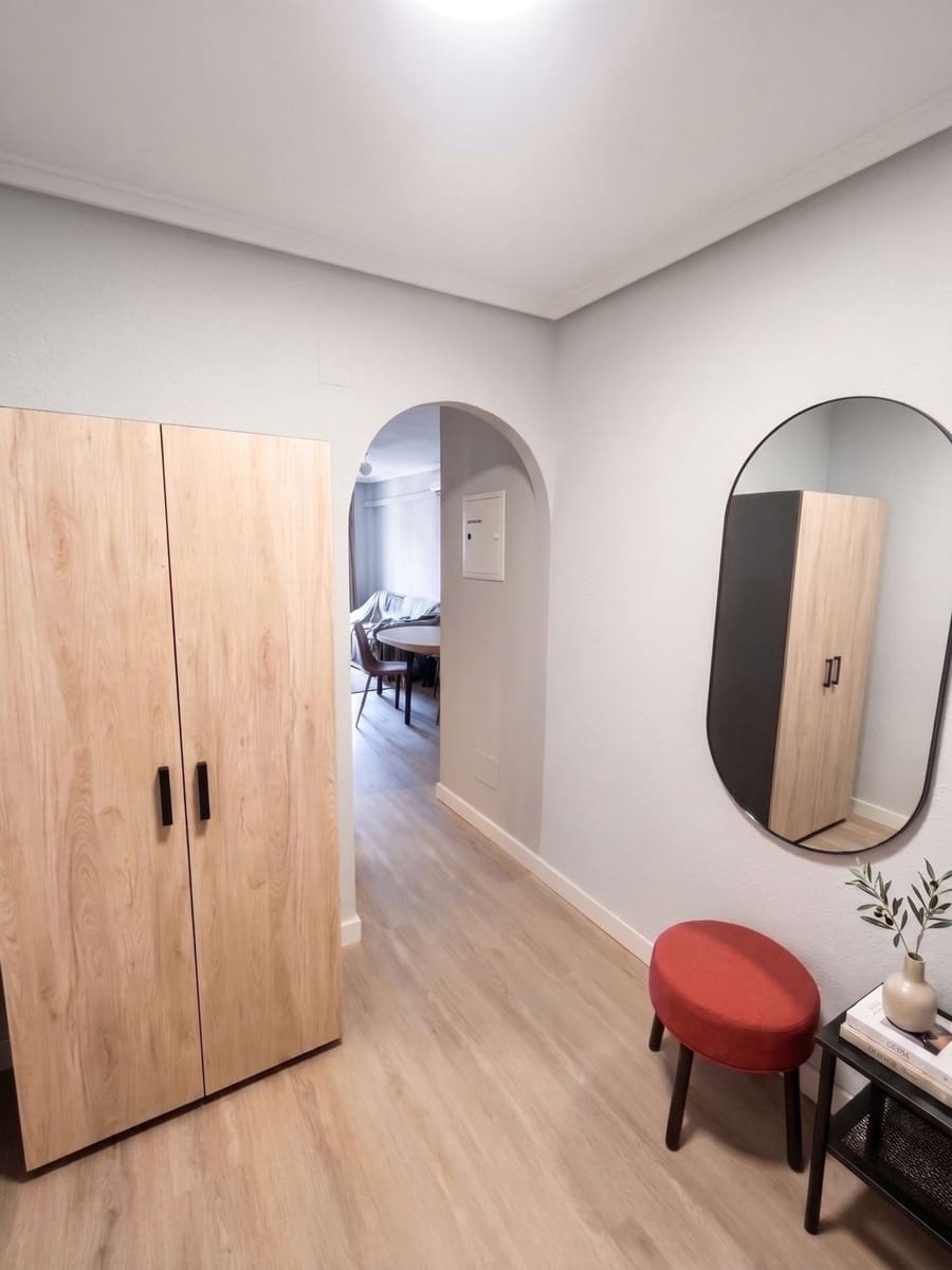 1 slaapkamer Appartement te koop in Torrevieja met zwembad garage - € 145.500 (Ref: 10101278)