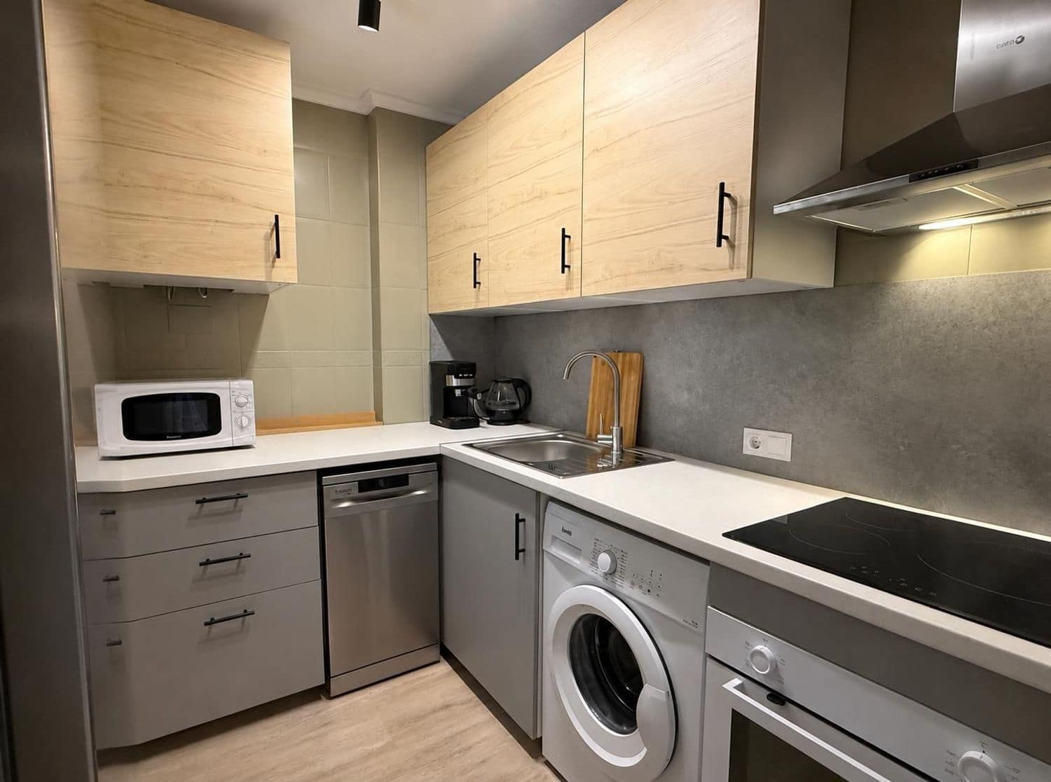 1 slaapkamer Appartement te koop in Torrevieja met zwembad garage - € 145.500 (Ref: 10101278)