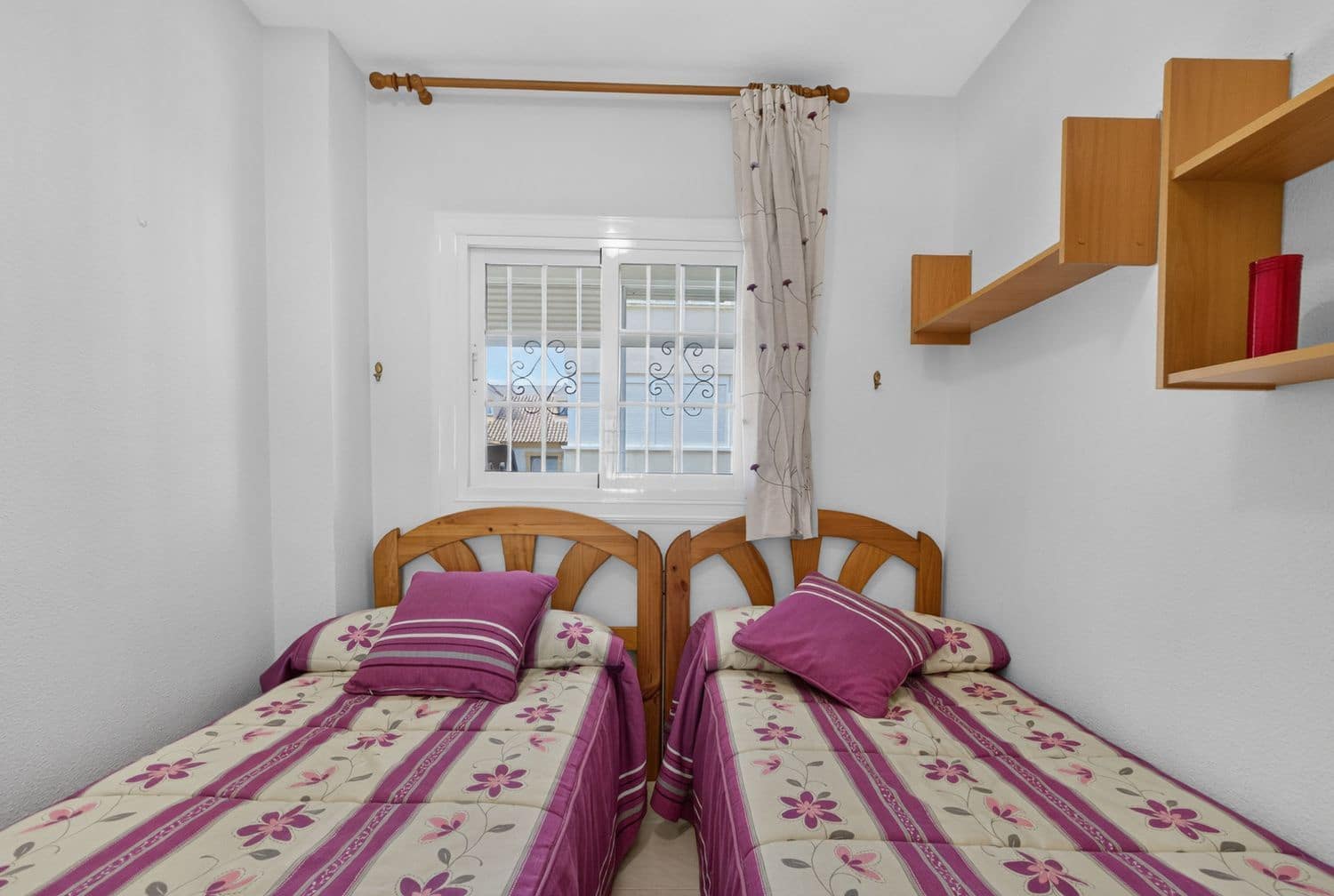 2 Zimmer Apartment zu verkaufen in La Zenia mit Garage - 175.000 € (Ref: 10121143)