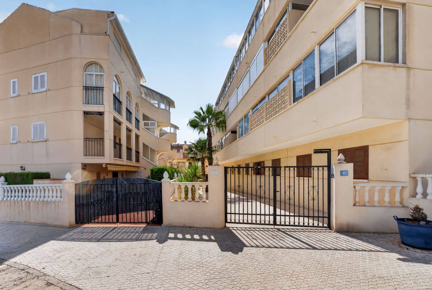 2 Zimmer Apartment zu verkaufen in La Zenia mit Garage - 175.000 € (Ref: 10121143)