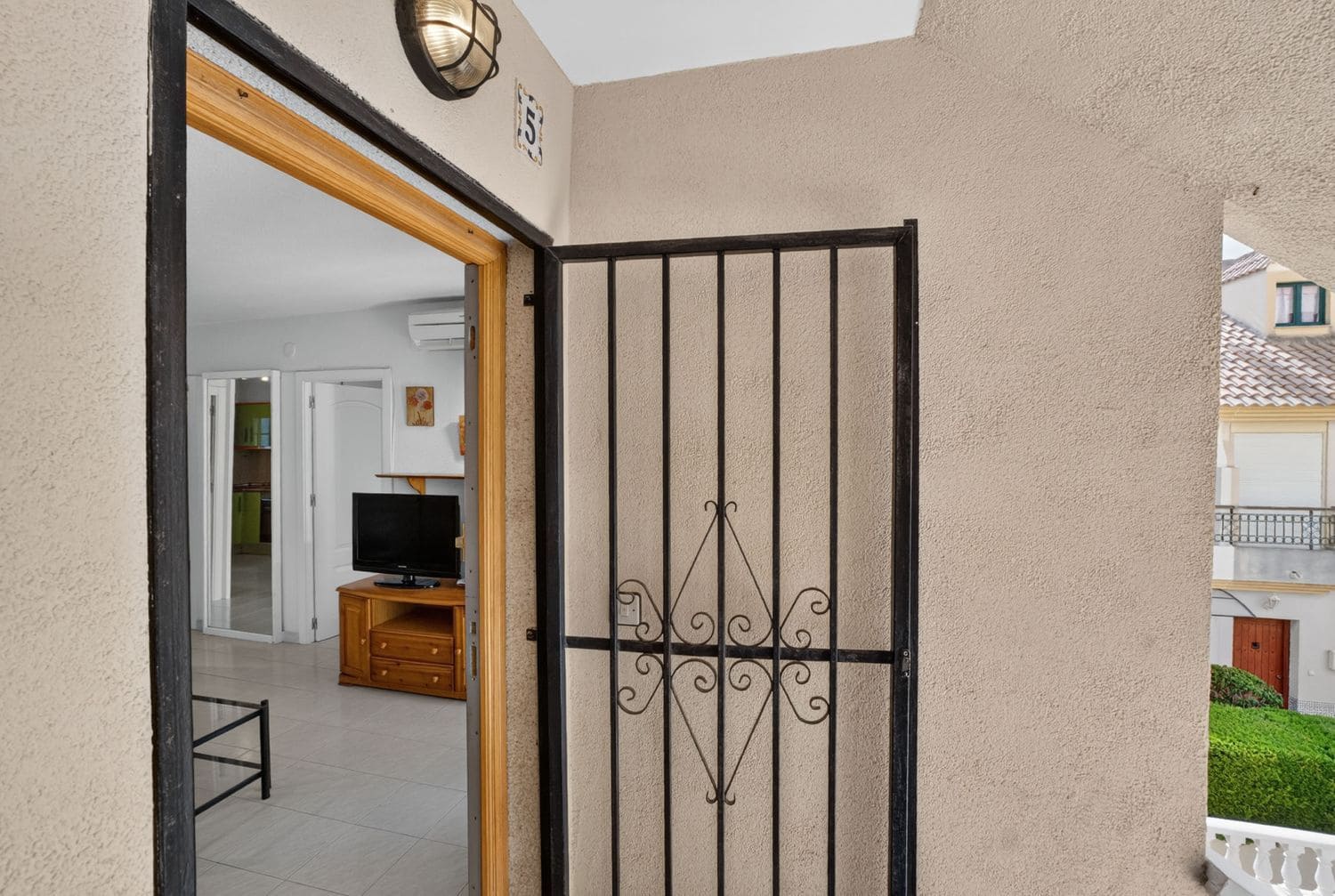 2 Zimmer Apartment zu verkaufen in La Zenia mit Garage - 175.000 € (Ref: 10121143)